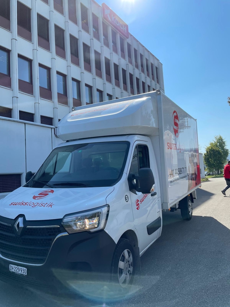 Einpack- und Auspackservice
