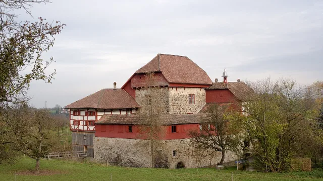 Umzug in Amriswil – Bildmotiv: Wasserschloss Hagenwil